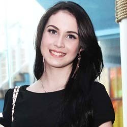 Ini Nama Bayi Perempuan Arumi Bachsin