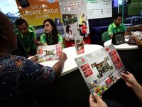 Nonton World Cup di 4 Layar dalam 1 Televisi