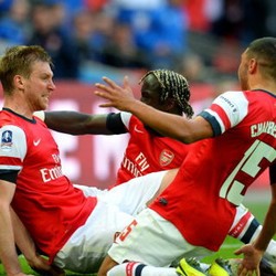 Ke Final Piala FA Pertama Sejak 2005, Arsenal Samai Rekor MU