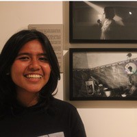 Memotret Dunia Bebas Ibu Kandung Pengidap Skizofrenia