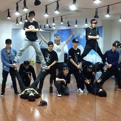 Tony Testa Bikin Koreografi untuk Overdose EXO