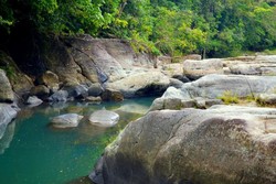 Air Terjun Cunca Wulang, Surga Tersembunyi di Flores