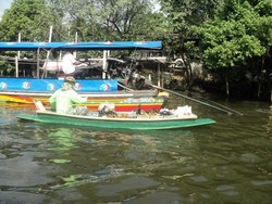 Serunya Menyusuri Kanal di Bangkok