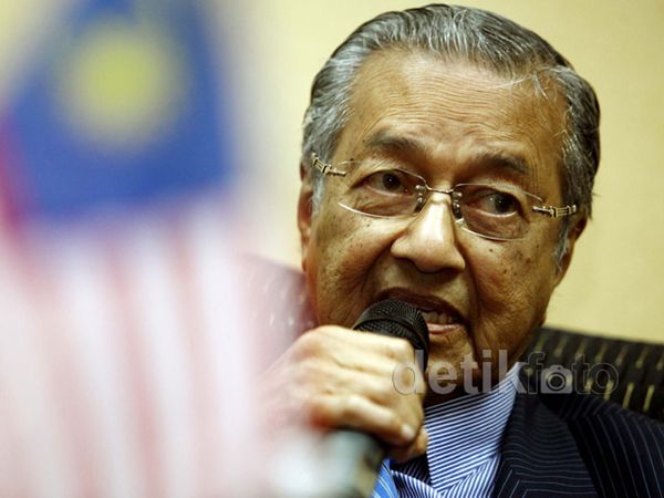Mahathir Mohamad Beri Ceramah Umum di Indonesia