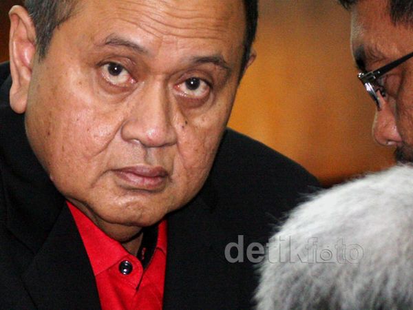 Emir Moeis Divonis 3 Tahun Penjara Emir Moeis Divonis 3 Tahun Penjara