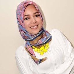 Ke India Gara-gara Haji Backpacker, Dewi Sandra Merasa Doanya Terkabul