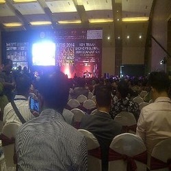 Para Menteri Ekonomi dan Kepala Daerah Kumpul di Kemayoran