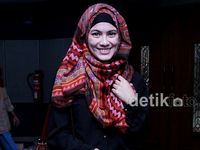 Cantiknya Alyssa Soebandono Berhijab