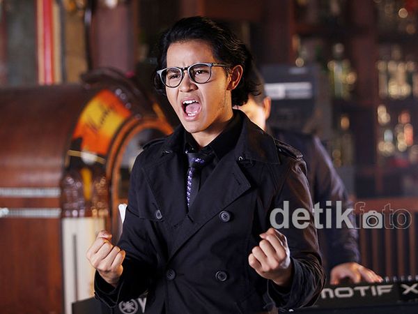 Ini Vokalis Baru Yovie and Nuno