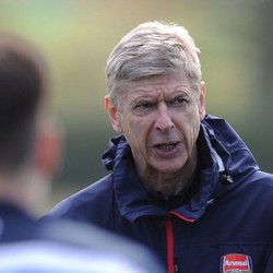 Wenger Belum Menyerah Kejar Empat Besar