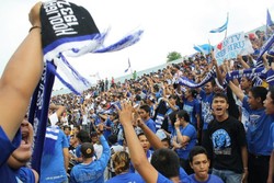 Antisipasi Kerusuhan, Ratusan Polisi Kawal Laga PSIS Vs Persipur