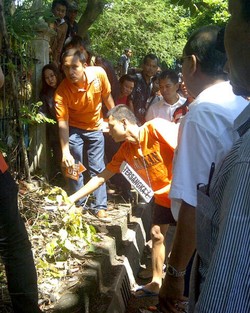 Warga Padati Rekonstruksi Pembunuhan Pengamen Terminal Yogyakarta