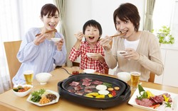 Lakukan Cara Ini Agar Anak Menyukai Makanan Sehat