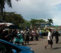Keributan di Jalan Bagus Rangin, Empat Orang Luka