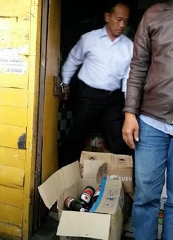 Buntut Bentrok di Bagus Rangin, Polisi Amankan Seribu Botol Miras