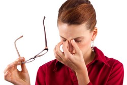 Ritual Praktis Ini Bisa Mencegah Mata Lelah