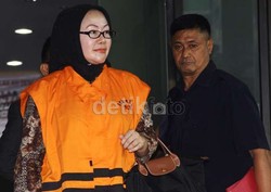 Berkas Perkara Dipisah, Atut Bisa Kena Hukuman 20 Tahun Lebih