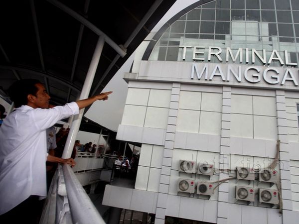 Jokowi Resmikan Terminal Manggarai