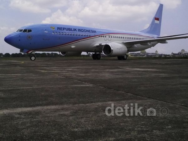 Pesawat Kepresidenan Mendarat Perdana di Aceh