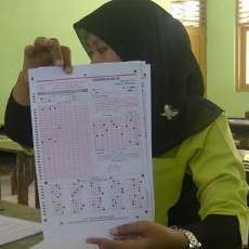 Hari Terakhir UN, Siswa Bingung Soal dan Lembar Jawaban Tidak Sesuai