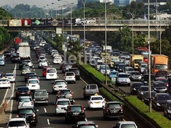 Orang Jakarta Itu Gengsinya Besar