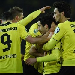 Kalahkan Wolfsburg, Dortmund Melaju ke Final
