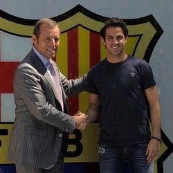 Kebijakan Transfer Barca Dipertanyakan