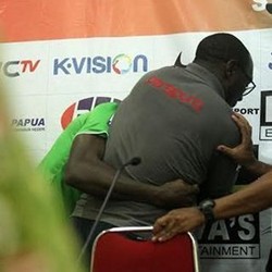 Usai Ribut di Konferensi Pers, Jacksen-Greg Sudah Berbaikan