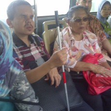 Masih Ada Orang Berhati Mulia di TransJ