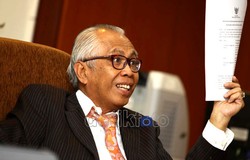 Bela Korban Sodomi, OC Kaligis Siap Menggugat JIS ke Pengadilan