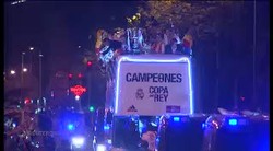 Juara Copa del Rey, Madrid Pesta di Air Mancur Cibeles