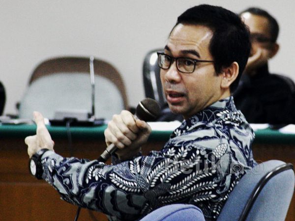 Wawan Bersaksi Untuk Susi Tur Andayani