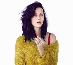 Katy Perry Coba Profesi Baru Sebagai Desainer Aksesori