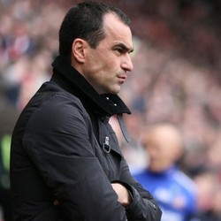 Martinez Yakin Arsenal Akan Terpeleset