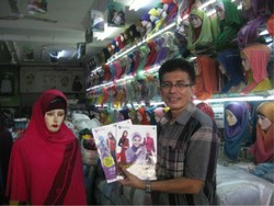 Cerita Sukses Bankir Alih Profesi Berdagang Hijab