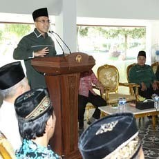 Bupati Anas Dorong Sarjana NU Jatim Kembangkan UMKM