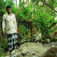 Jalan Desa Masih Ditutup Caleg Kalah, Ribuan Warga Terisolir