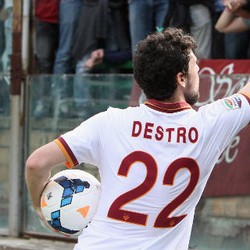 Banding Ditolak, Destro Tetap Jalani Skorsing Tiga Laga