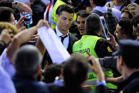 Ronaldo Belum Tahu Kapan Bisa Main Kembali
