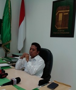 Kader Terlambat Hadir, Rapimnas PPP Versi Romi cs Ditunda Malam Ini