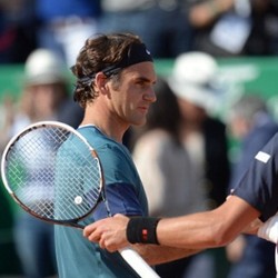 Kalahkan Djokovic, Federer Hadapi Wawrinka di Final