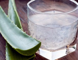 Slruup! Kenyal Legit Es Lidah Buaya untuk Atasi Sembelit dan Kencangkan Kulit