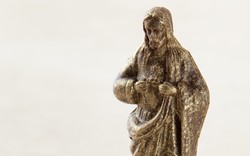 Wah,Ada Patung Cokelat Bentuk Yesus di New York!