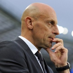 Livorno Pecat Pelatih