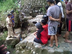 Mayat Bayi Tanpa Kepala Gegerkan Warga Banyumas