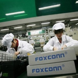Lahan Gratis Jadi Kendala Rencana Foxconn Bangun Pabrik BlackBerry di DKI