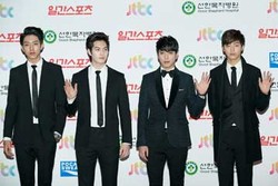 CNBlue Gelar Konser Selama Dua Hari di Seoul dalam Suasana Duka