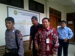 Bupati Semarang Mundjirin Disidang karena Kampanye di Pasar