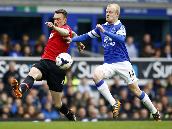 Everton Tundukkan MU 2-0
