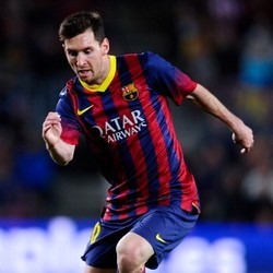 Tidak Banyak Omong, Messi Jawab Kritik dengan Performa di Lapangan